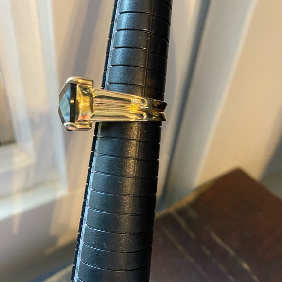 Lia Sophia Statement Ring - Picture 3 of 7